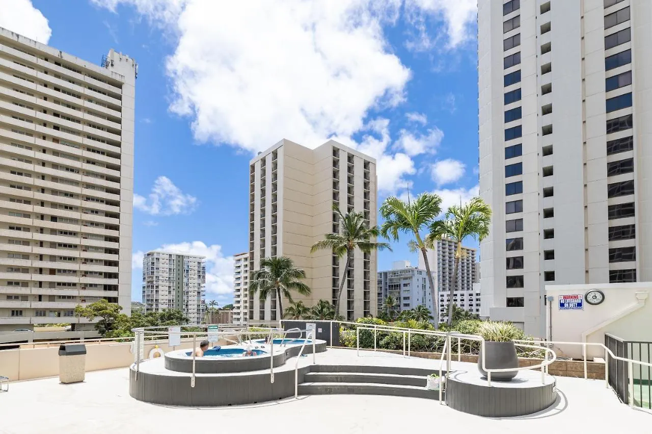 Diamond Head Dreams Beach Condo With Ocean View! Honolulu Apartment