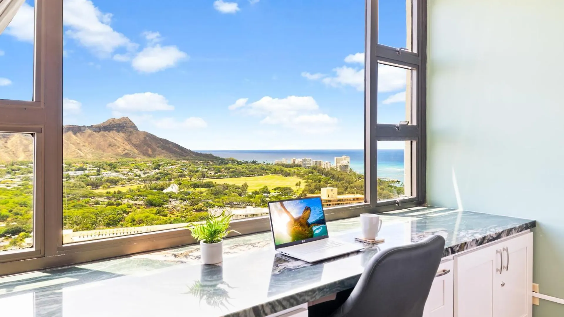 Apartment Diamond Head Dreams Beach Condo With Ocean View! Honolulu