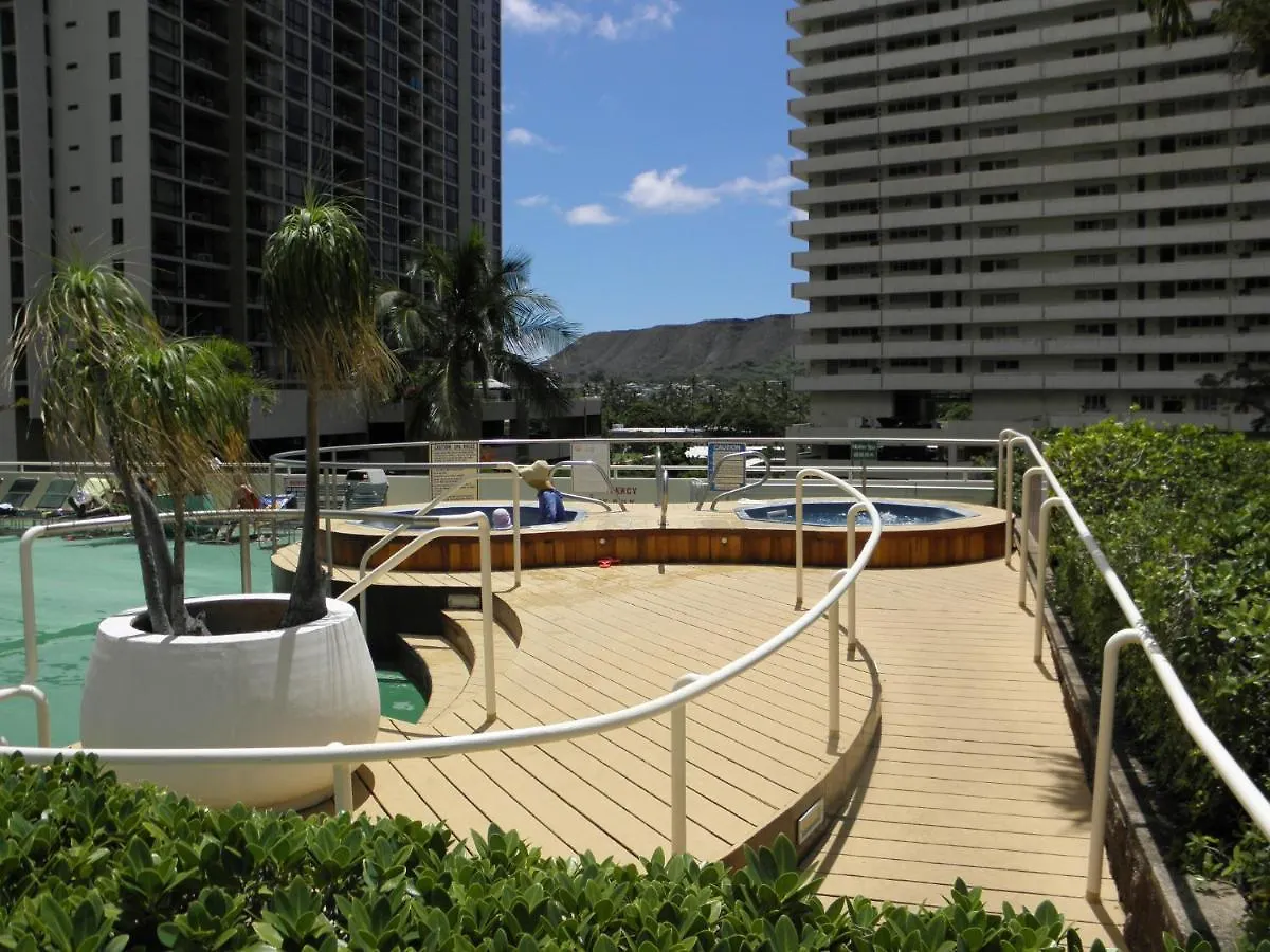 Diamond Head Dreams Beach Condo With Ocean View! Honolulu