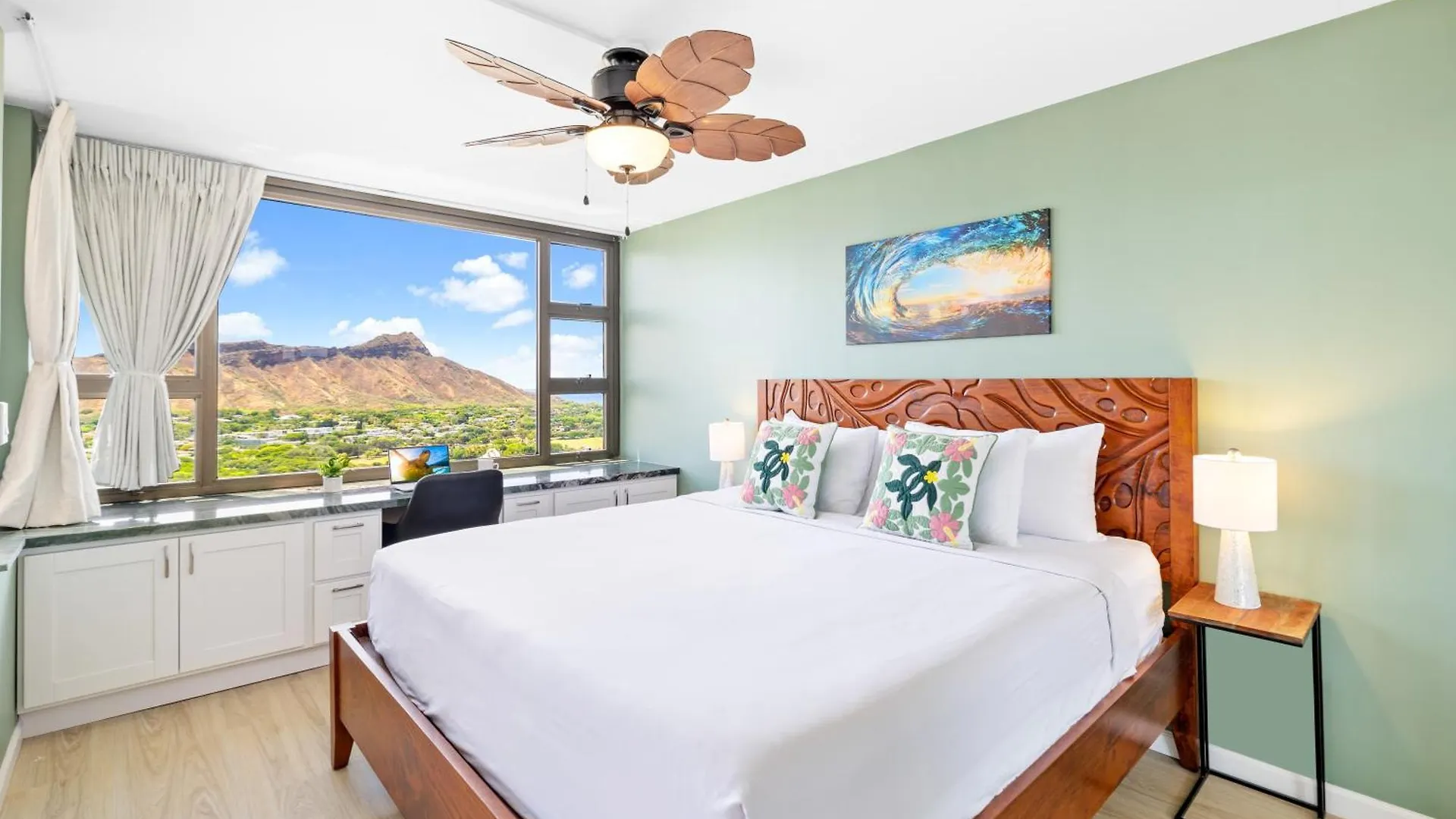 Diamond Head Dreams Beach Condo With Ocean View! Honolulu